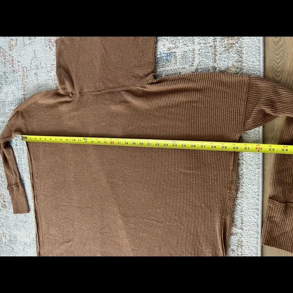 Free People Brown Sweater Off the Shoulder Cowl Neck Knit Ribbed Top Shirt Tan - Picture 10 of 10